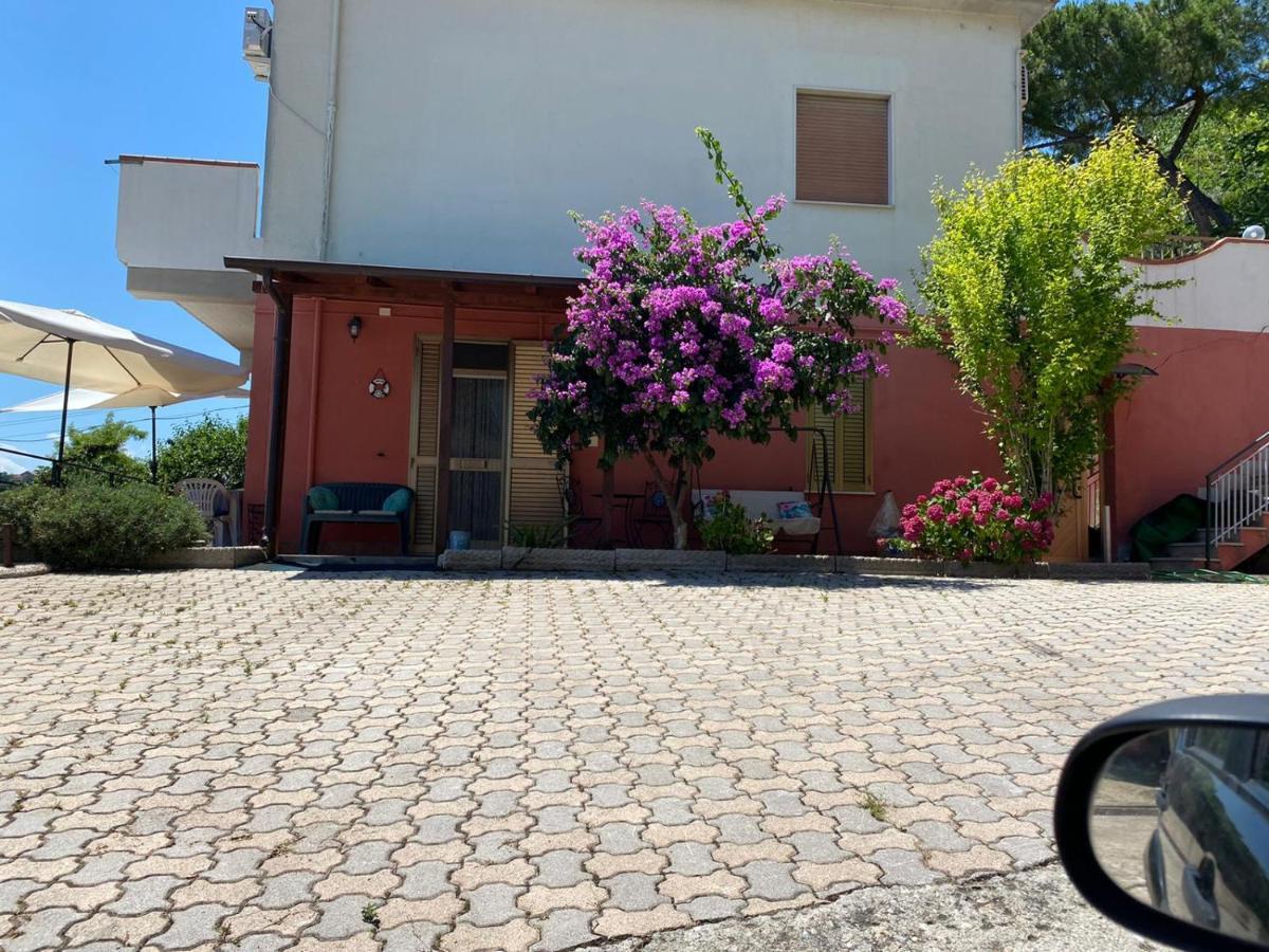 B&B Santa Lucia Silvi Paese Екстер'єр фото