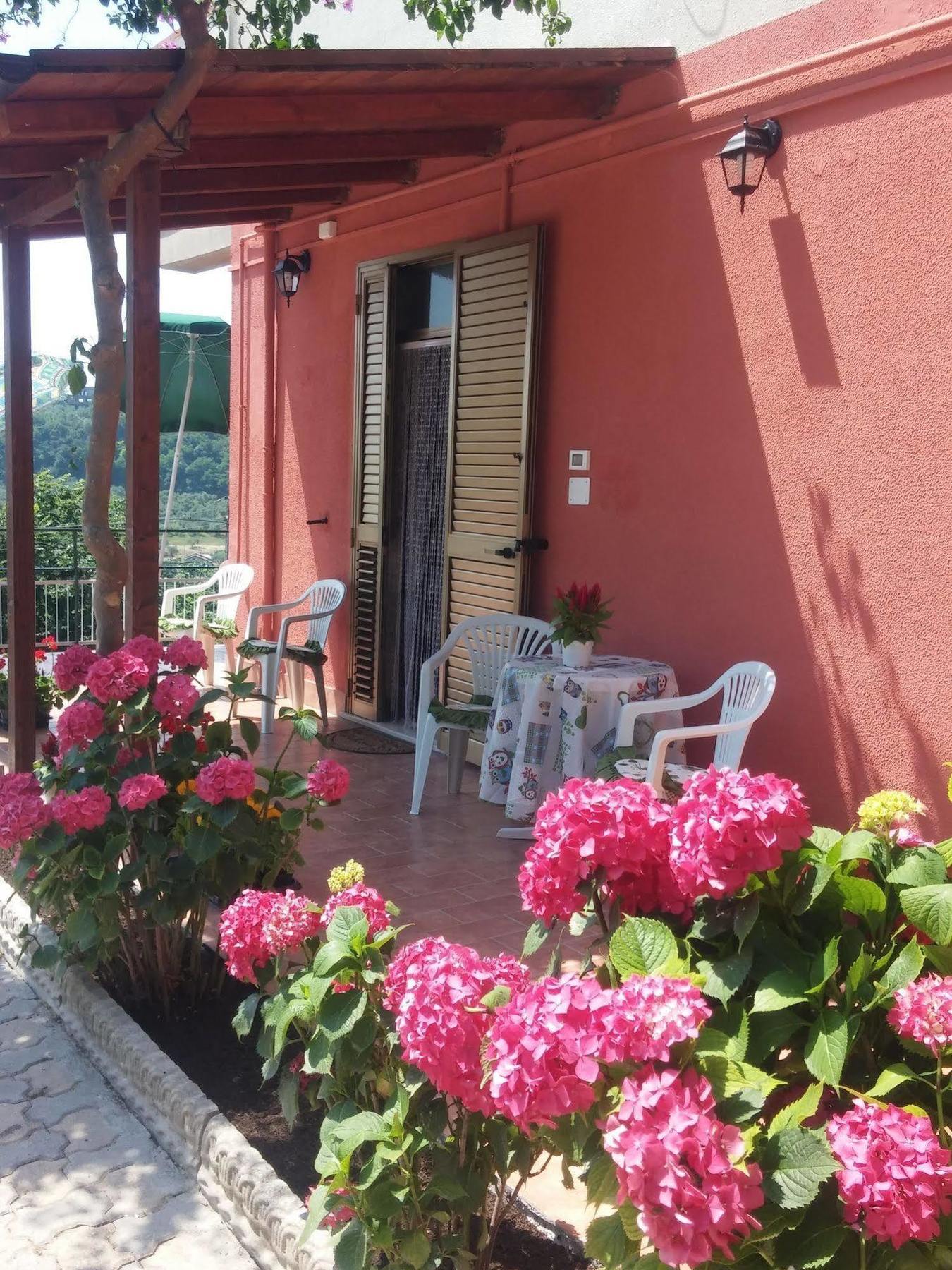 B&B Santa Lucia Silvi Paese Екстер'єр фото